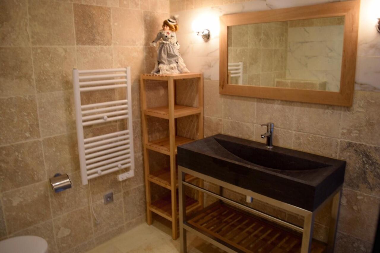 Grand Tamaris Hosting Bed & Breakfast Arles Oda fotoğraf